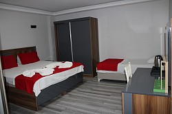 FAMİLY 1+1 SÜİTE PLAJA SIFIR